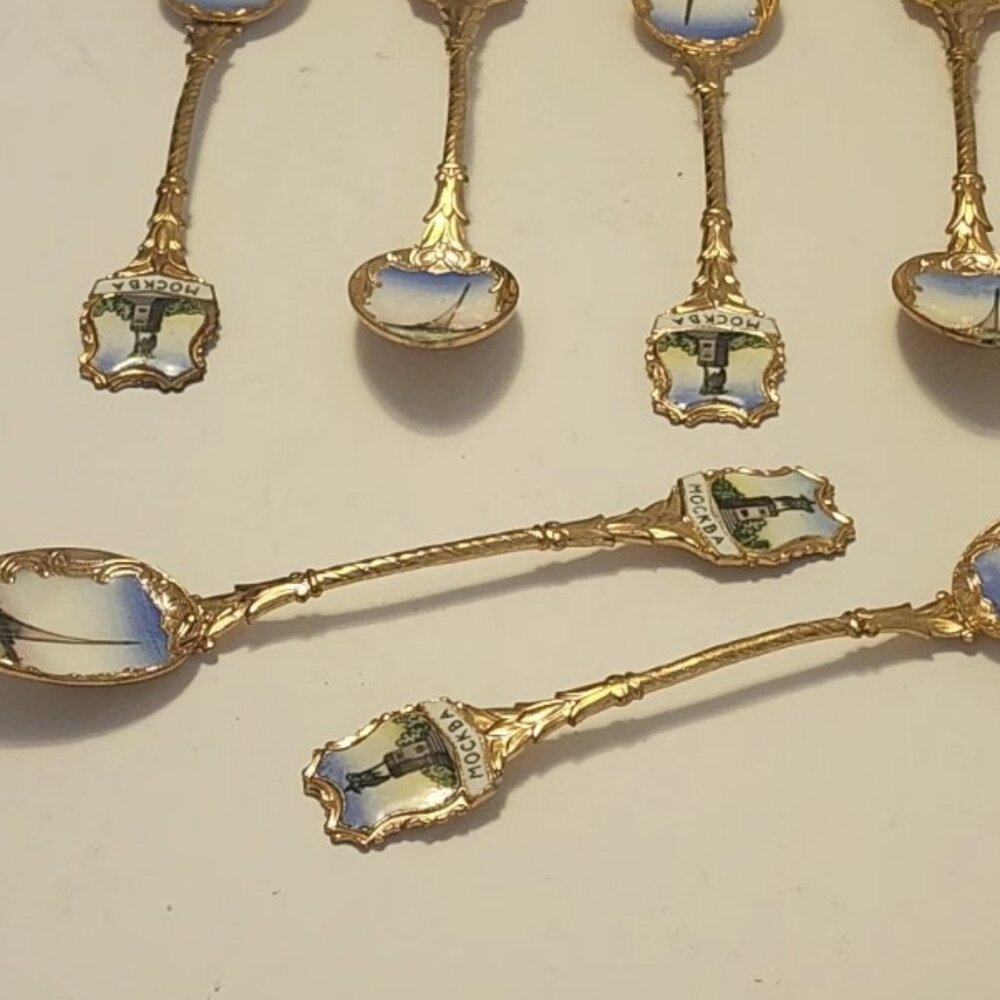 MOCKBA , MOSCOW 6 Souvenir Decor Spoons Yuri Dolgoruky & Burj Al Arab